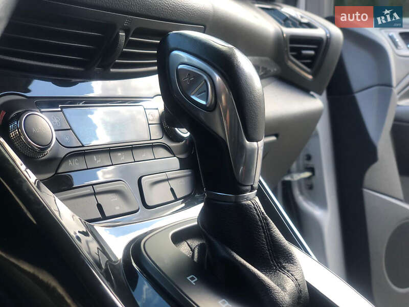 Внедорожник / Кроссовер Ford Escape 2014 в Трускавце