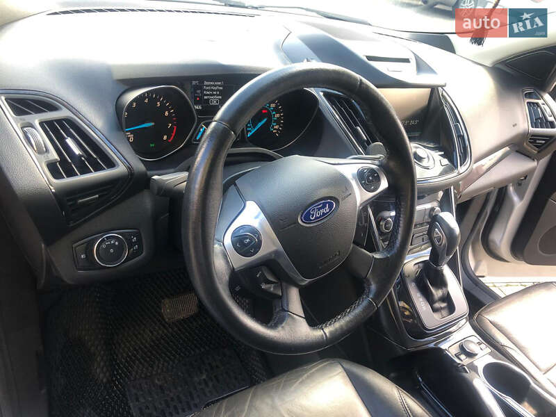 Внедорожник / Кроссовер Ford Escape 2014 в Трускавце