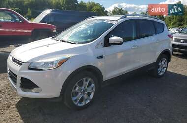 Внедорожник / Кроссовер Ford Escape 2016 в Хмельницком
