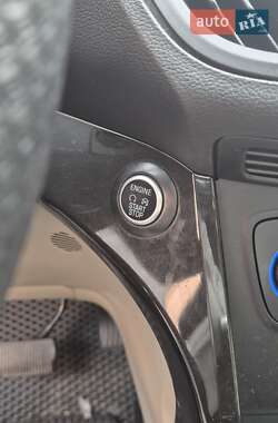 Позашляховик / Кросовер Ford Escape 2017 в Києві