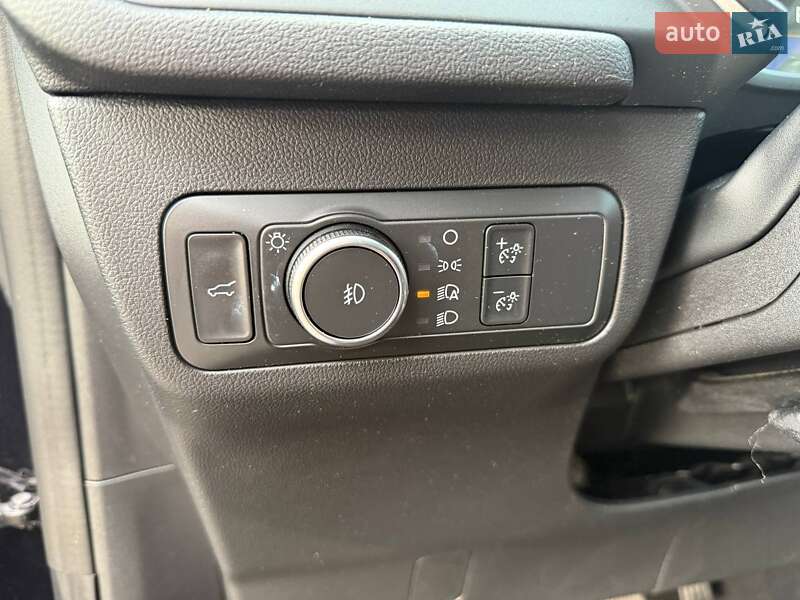 Внедорожник / Кроссовер Ford Escape 2022 в Киеве