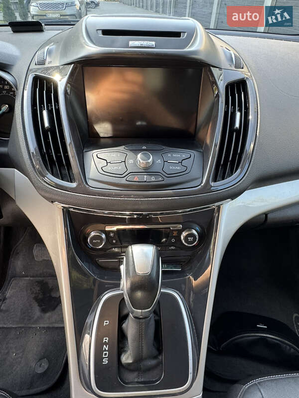 Внедорожник / Кроссовер Ford Escape 2013 в Тернополе