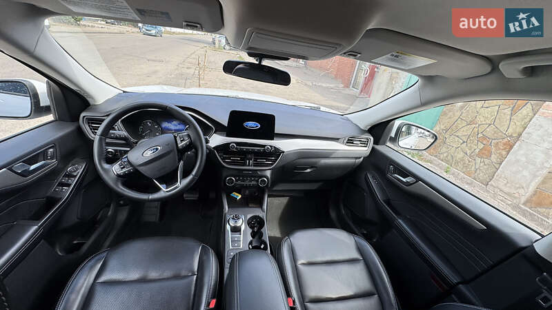 Позашляховик / Кросовер Ford Escape 2021 в Кривому Розі