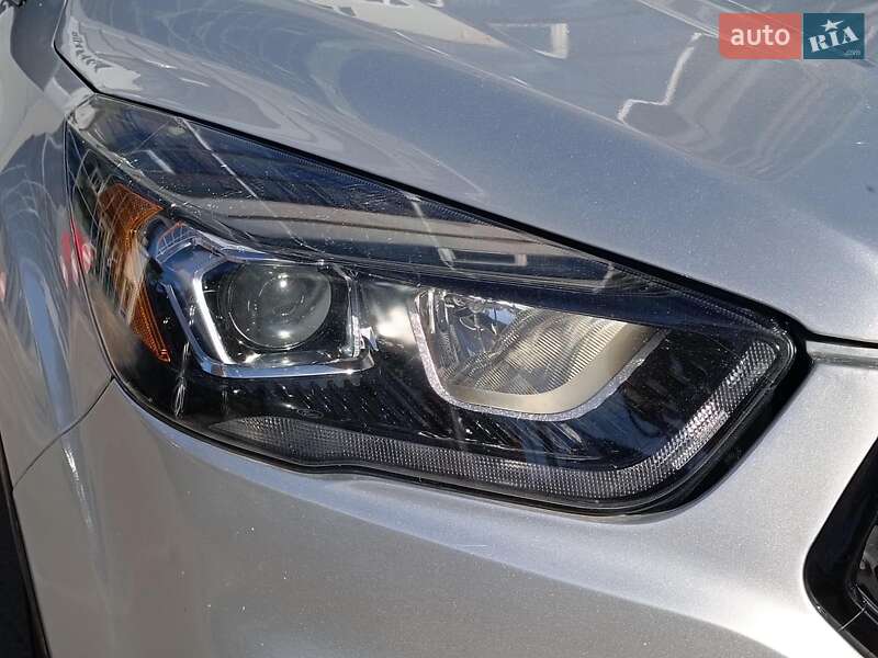 Внедорожник / Кроссовер Ford Escape 2019 в Харькове