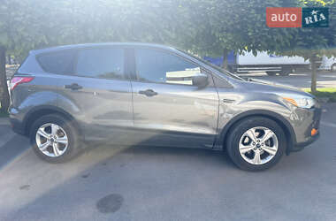 Внедорожник / Кроссовер Ford Escape 2015 в 