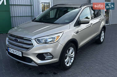 Внедорожник / Кроссовер Ford Escape 2018 в Тернополе