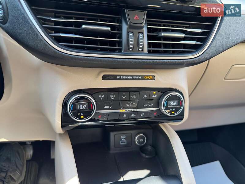 Внедорожник / Кроссовер Ford Escape 2021 в Запорожье