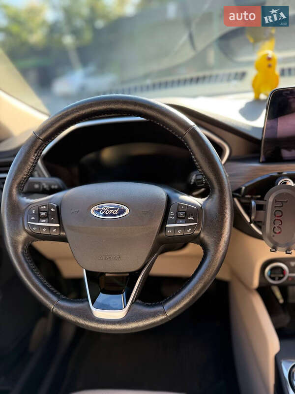 Внедорожник / Кроссовер Ford Escape 2019 в Запорожье фото 4 Внедорожник / Кроссовер Ford Escape 2019 в Запорожье