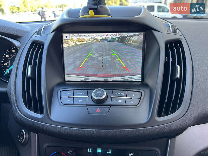 Внедорожник / Кроссовер Ford Escape 2018 в Черкассах