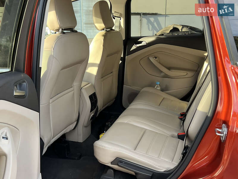 Внедорожник / Кроссовер Ford Escape 2018 в Одессе