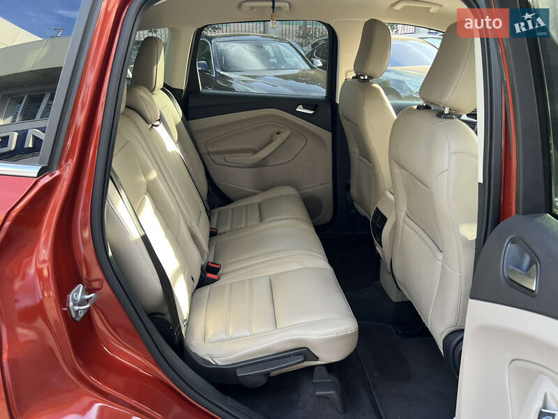 Внедорожник / Кроссовер Ford Escape 2018 в Одессе