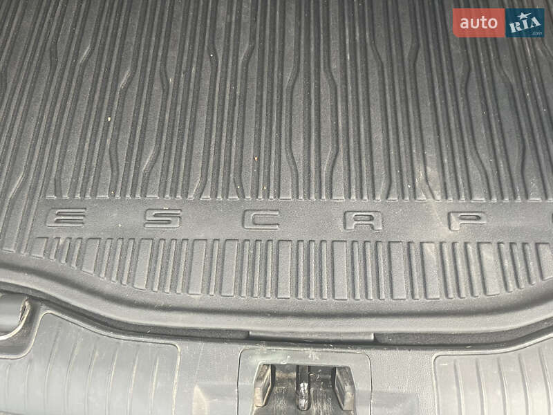 Внедорожник / Кроссовер Ford Escape 2022 в Киеве фото 16 Внедорожник / Кроссовер Ford Escape 2022 в Киеве