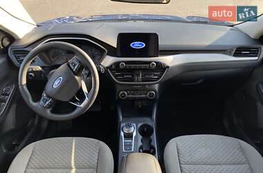 Внедорожник / Кроссовер Ford Escape 2021 в 