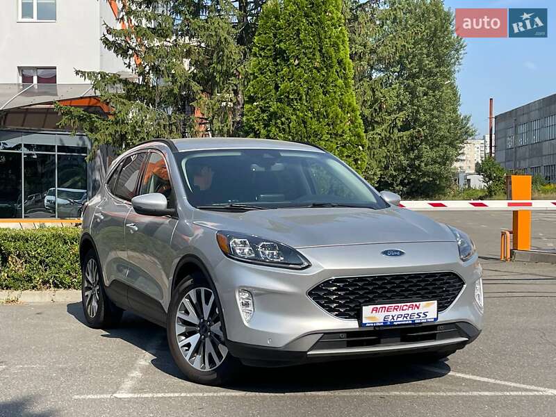 Позашляховик / Кросовер Ford Escape 2020 в Києві