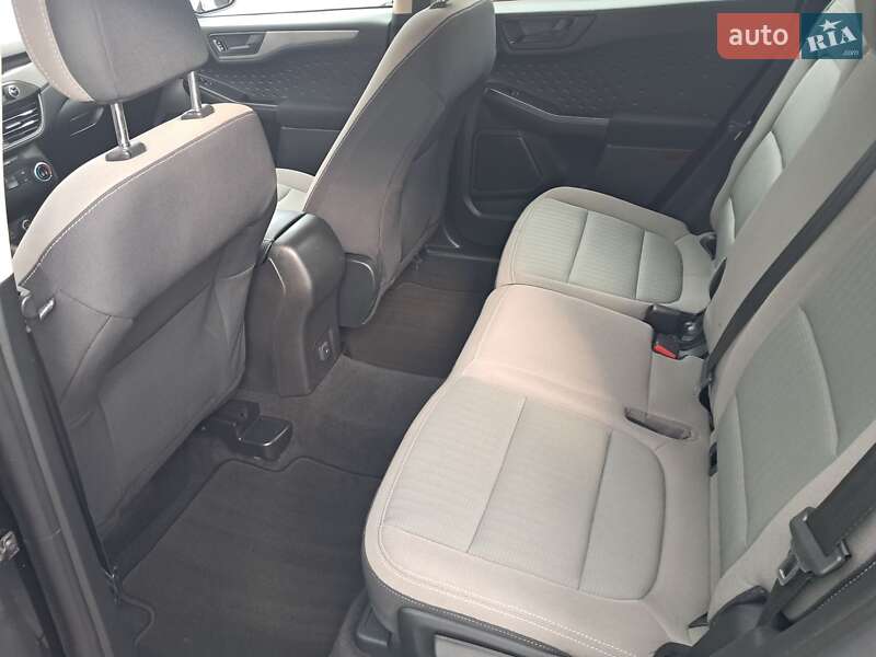 Внедорожник / Кроссовер Ford Escape 2020 в Тернополе
