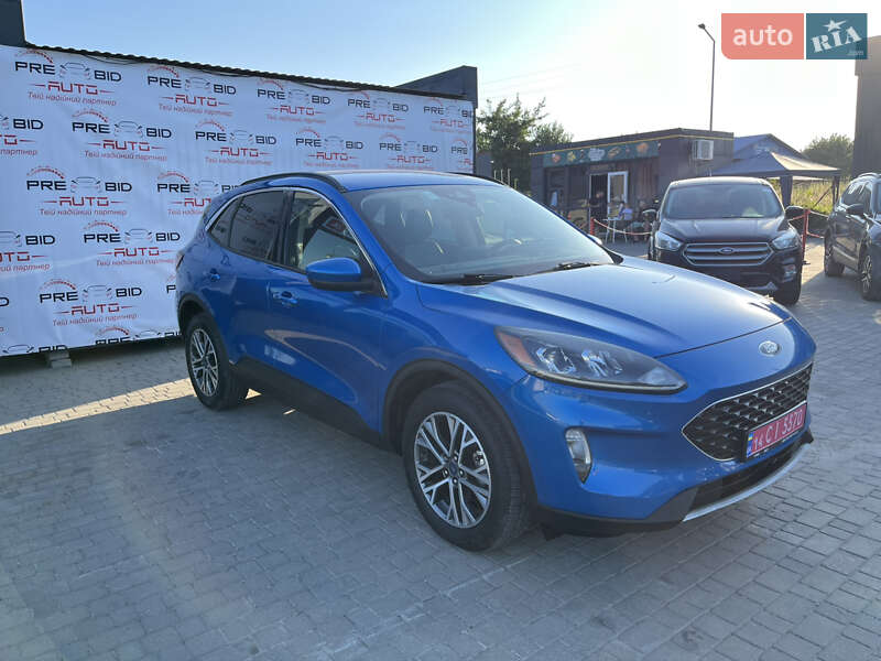 Позашляховик / Кросовер Ford Escape 2019 в Львові