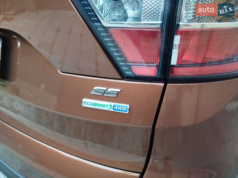 Внедорожник / Кроссовер Ford Escape 2017 в Ахтырке