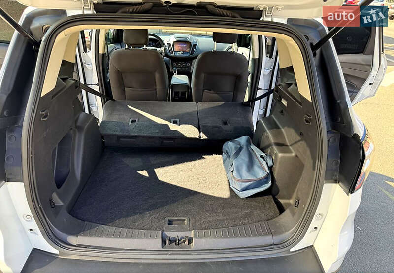 Внедорожник / Кроссовер Ford Escape 2018 в Киеве
