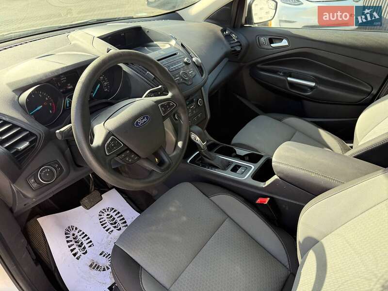 Внедорожник / Кроссовер Ford Escape 2018 в Луцке