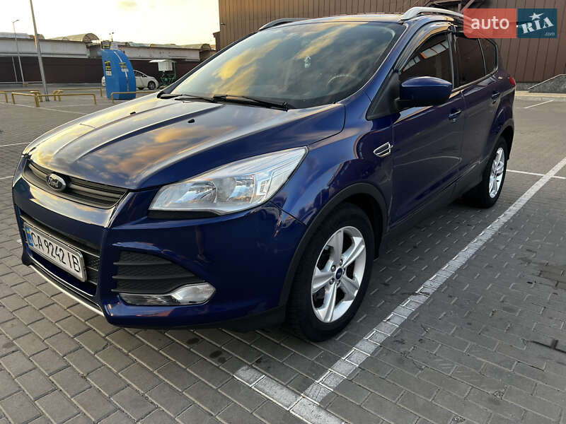 Внедорожник / Кроссовер Ford Escape 2014 в Черкассах