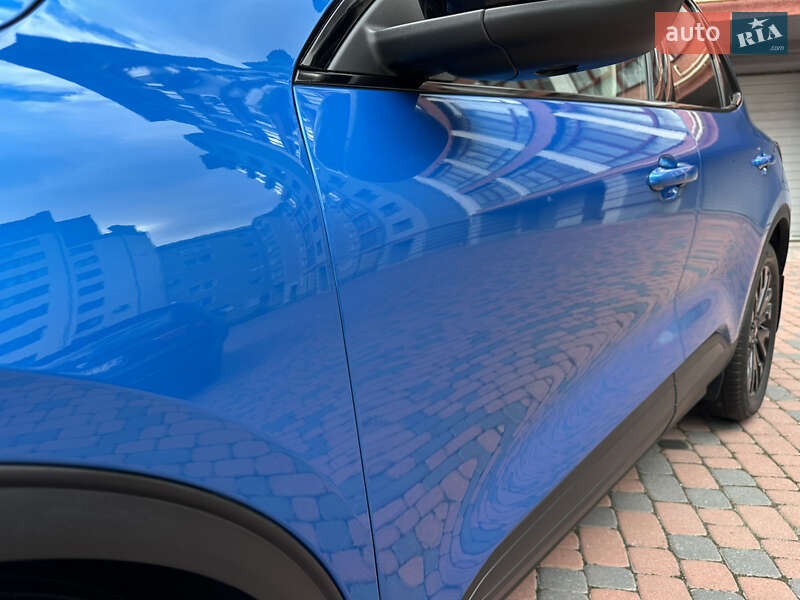 Внедорожник / Кроссовер Ford Escape 2020 в Ивано-Франковске