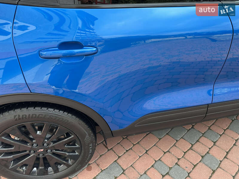 Внедорожник / Кроссовер Ford Escape 2020 в Ивано-Франковске