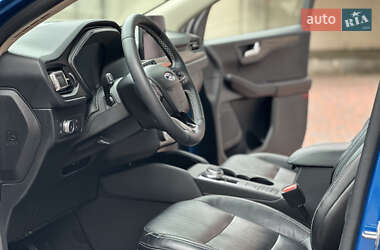 Внедорожник / Кроссовер Ford Escape 2020 в 