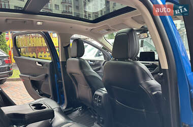Внедорожник / Кроссовер Ford Escape 2020 в 