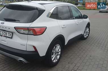 Внедорожник / Кроссовер Ford Escape 2020 в 