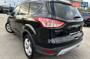 Внедорожник / Кроссовер Ford Escape 2014 в 