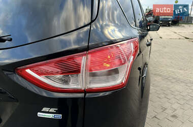 Внедорожник / Кроссовер Ford Escape 2014 в 