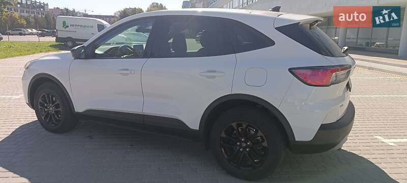 Внедорожник / Кроссовер Ford Escape 2020 в Львове