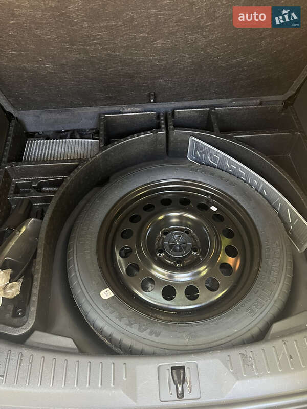 Внедорожник / Кроссовер Ford Escape 2015 в Киеве фото 3 Внедорожник / Кроссовер Ford Escape 2015 в Киеве