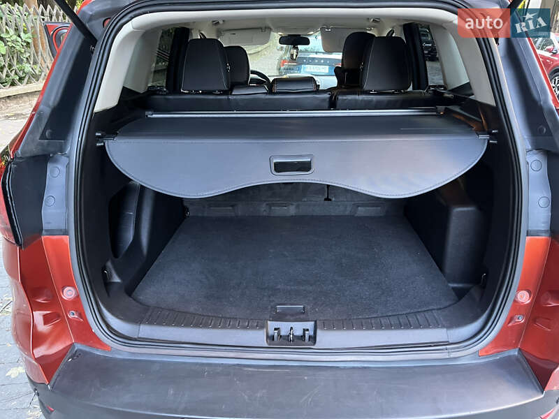 Внедорожник / Кроссовер Ford Escape 2018 в Львове фото 30 Внедорожник / Кроссовер Ford Escape 2018 в Львове