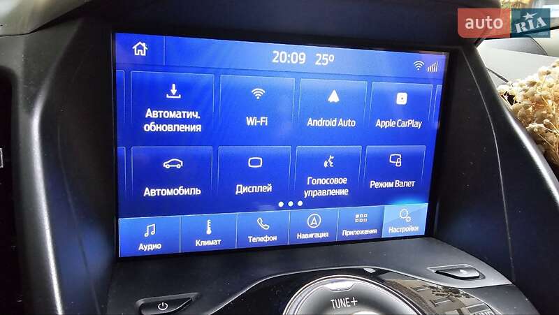 Внедорожник / Кроссовер Ford Escape 2017 в Киеве