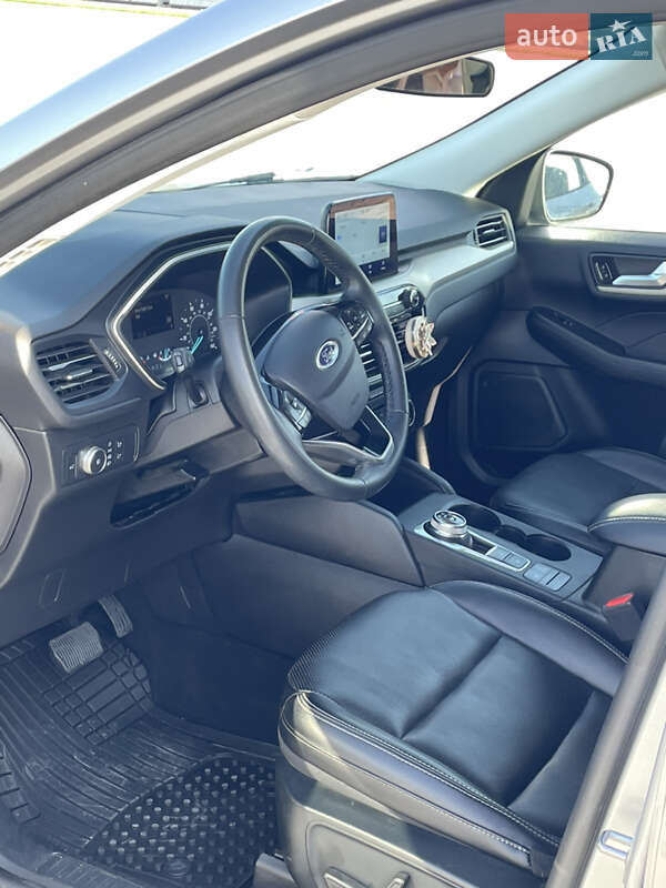 Внедорожник / Кроссовер Ford Escape 2022 в Львове