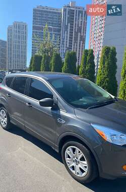 Внедорожник / Кроссовер Ford Escape 2015 в Киеве