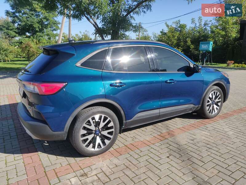 Внедорожник / Кроссовер Ford Escape 2019 в Золочеве фото 4 Внедорожник / Кроссовер Ford Escape 2019 в Золочеве