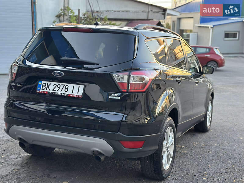 Внедорожник / Кроссовер Ford Escape 2018 в Виннице