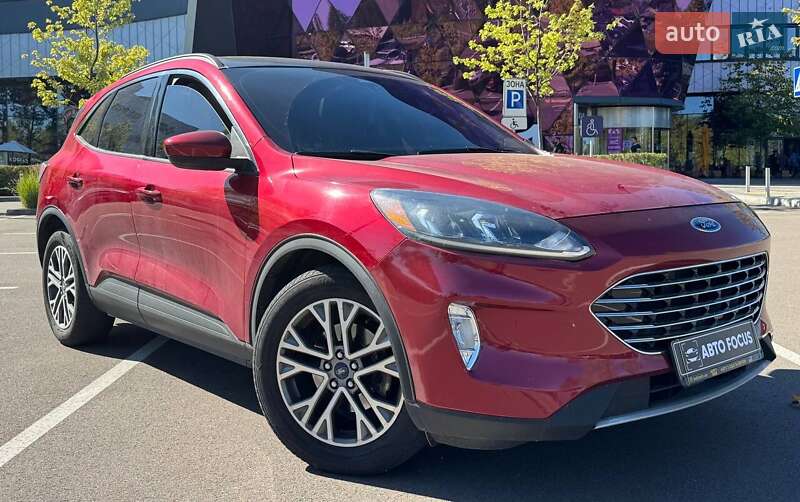 Внедорожник / Кроссовер Ford Escape 2021 в Киеве