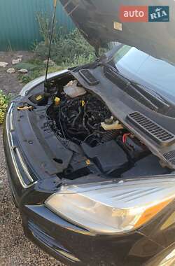 Внедорожник / Кроссовер Ford Escape 2013 в 