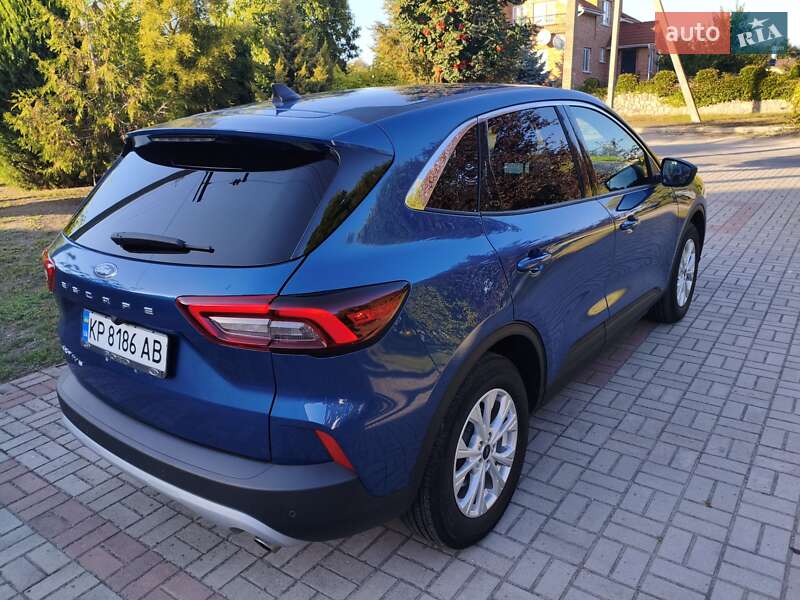 Внедорожник / Кроссовер Ford Escape 2023 в Запорожье