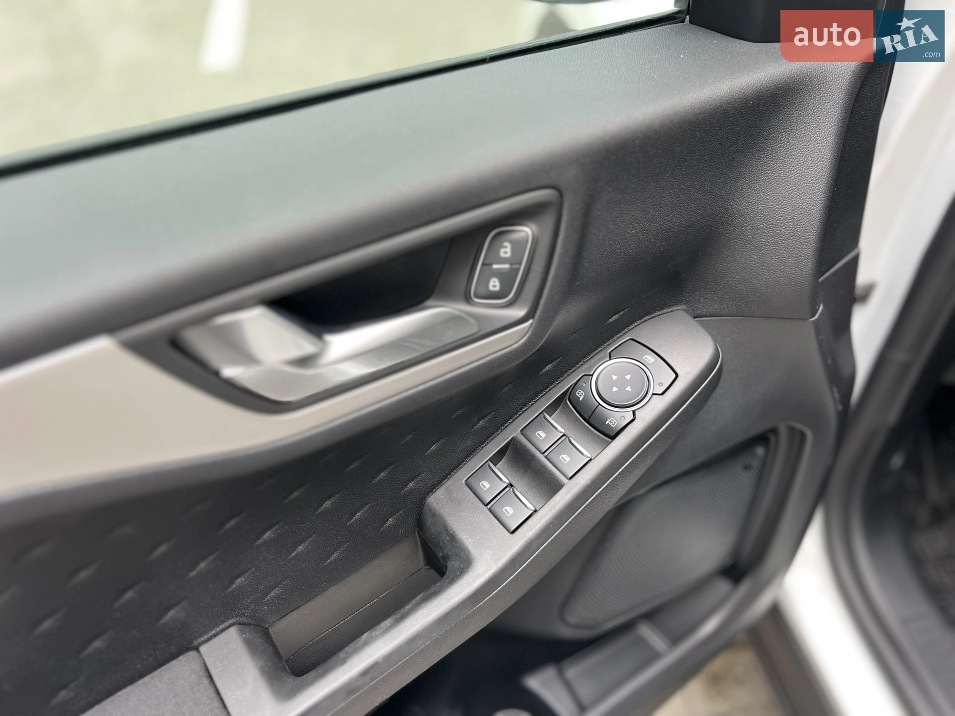 2020 Ford Escape - мініатюра 9