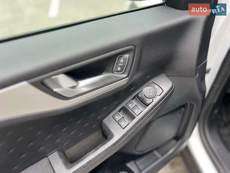 Внедорожник / Кроссовер Ford Escape 2020 в Киеве фото 20 Внедорожник / Кроссовер Ford Escape 2020 в Киеве