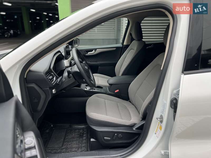 Внедорожник / Кроссовер Ford Escape 2020 в Киеве фото 22 Внедорожник / Кроссовер Ford Escape 2020 в Киеве