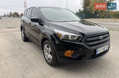 Внедорожник / Кроссовер Ford Escape 2017 в Киеве
