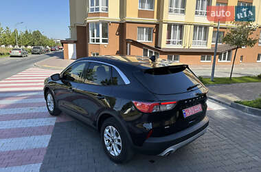 Внедорожник / Кроссовер Ford Escape 2021 в 