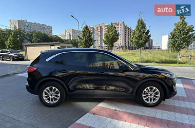 Внедорожник / Кроссовер Ford Escape 2021 в 