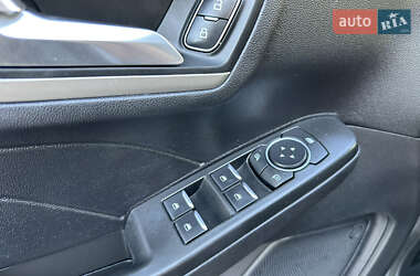 Внедорожник / Кроссовер Ford Escape 2021 в 