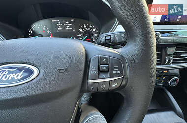 Внедорожник / Кроссовер Ford Escape 2021 в 